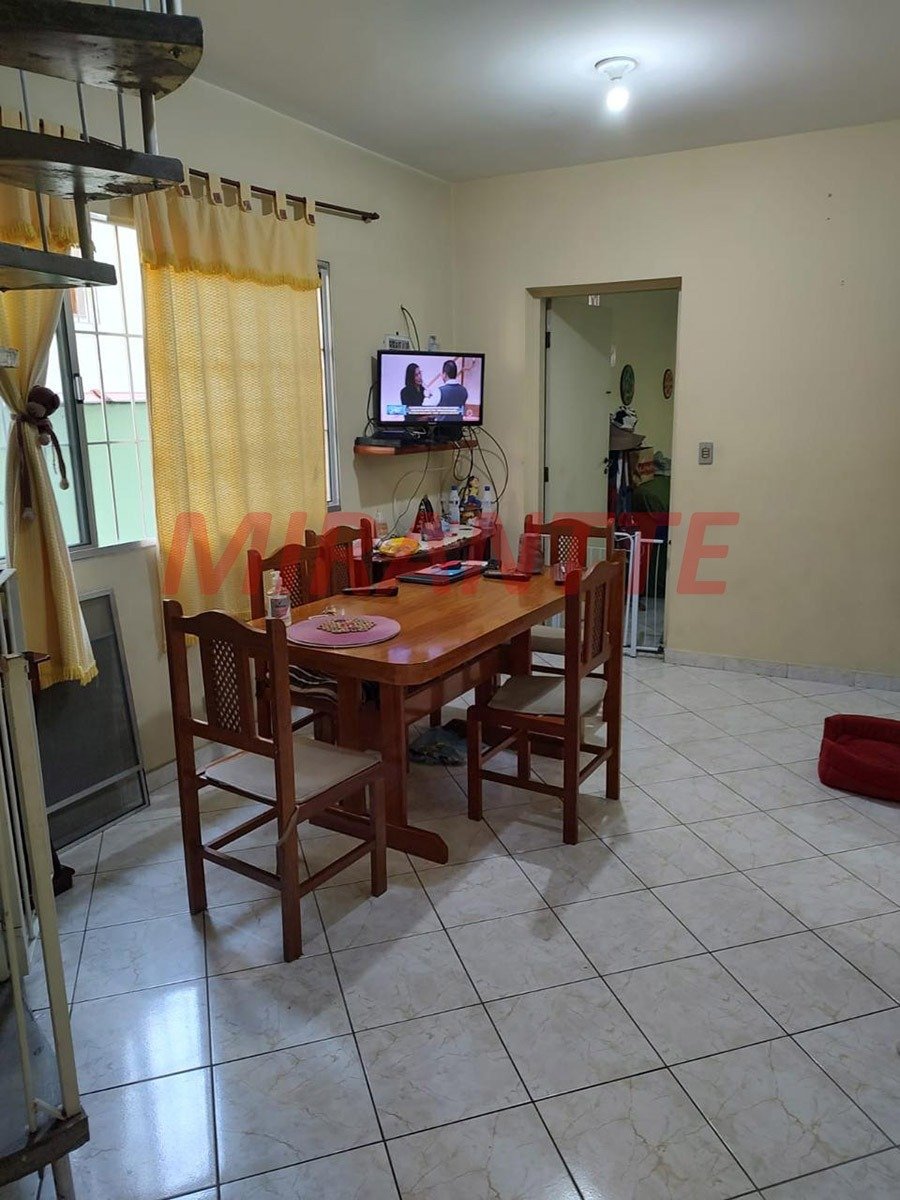Sobrado de 255m² com 2 quartos em Santa Terezinha