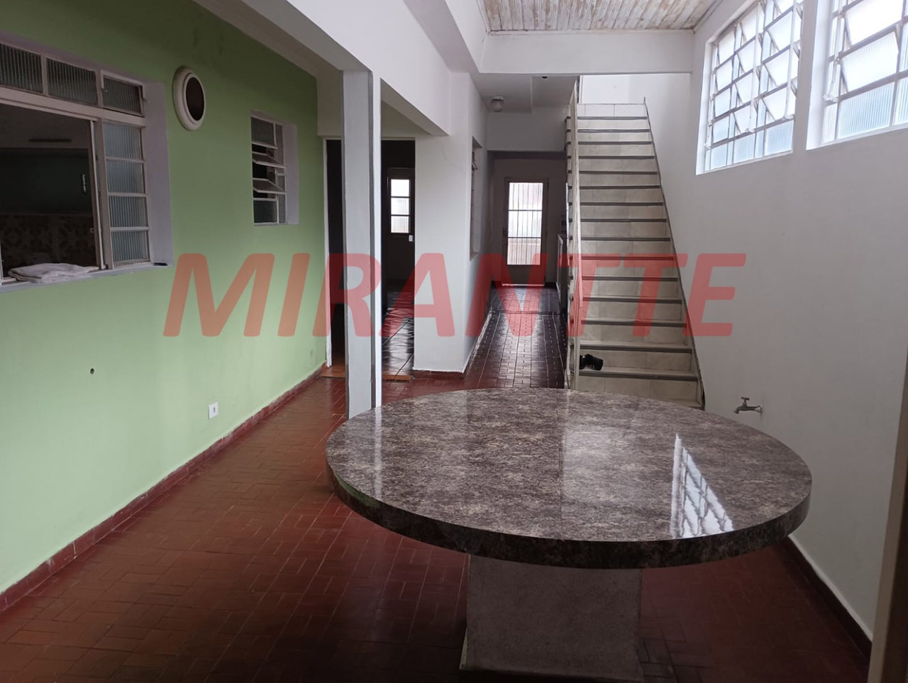 Sobrado de 205m² com 4 quartos em Vila Amalia