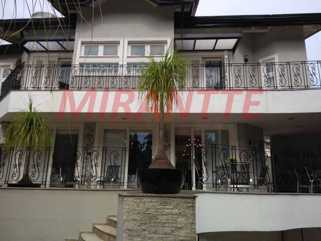 Sobrado com 5 quartos em ALPHAVILLE