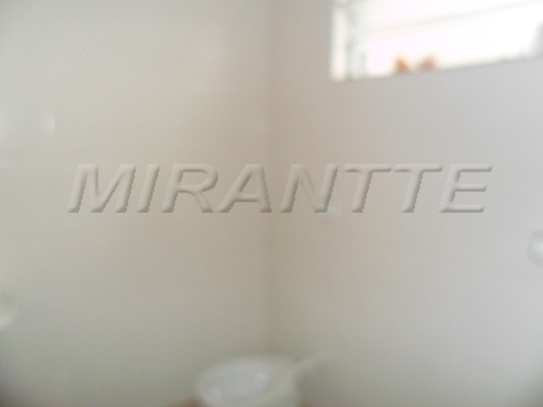 Comercial em Santana