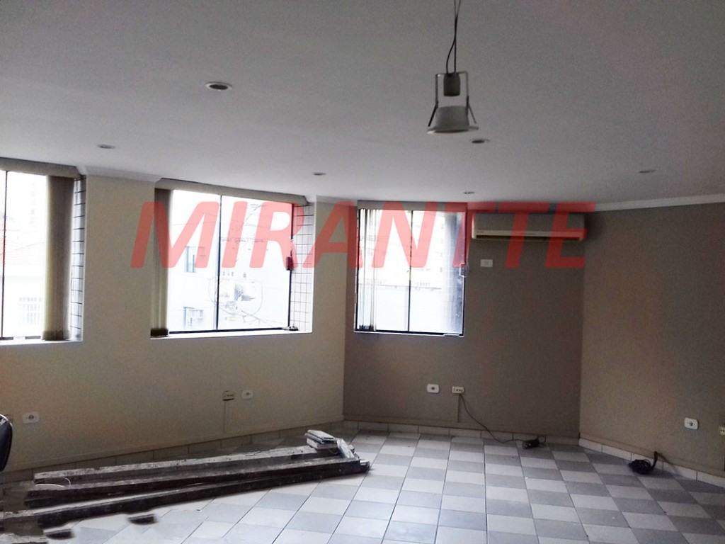 Sobrado de 881m² com 4 quartos em Jardim São Bento