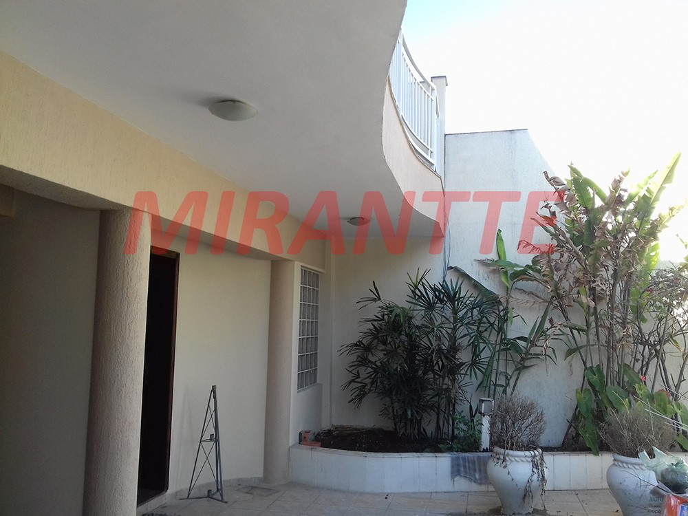 Sobrado de 881m² com 4 quartos em Jardim São Bento
