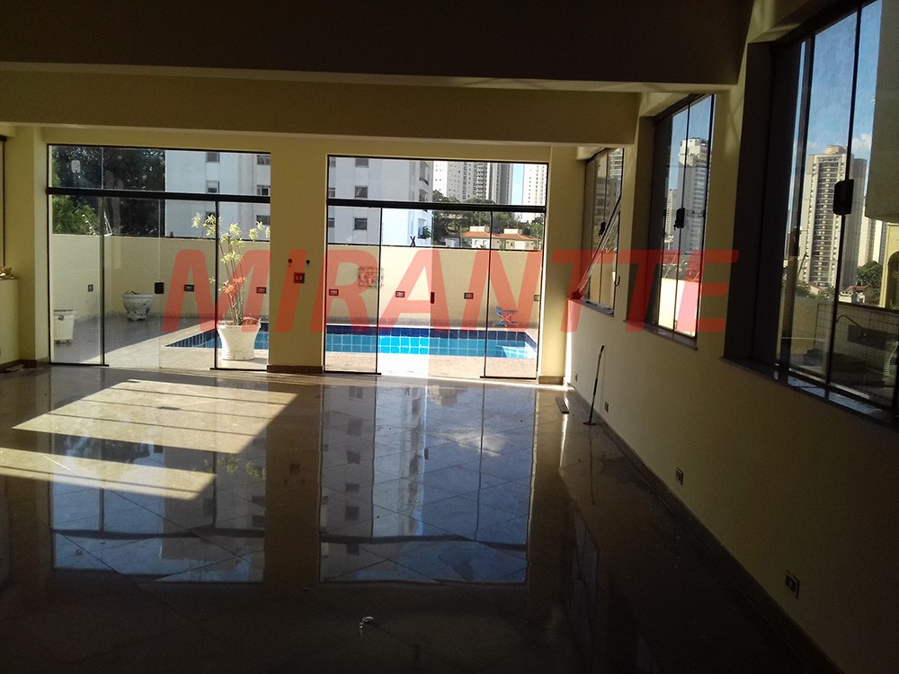 Sobrado de 881m² com 4 quartos em Jardim São Bento