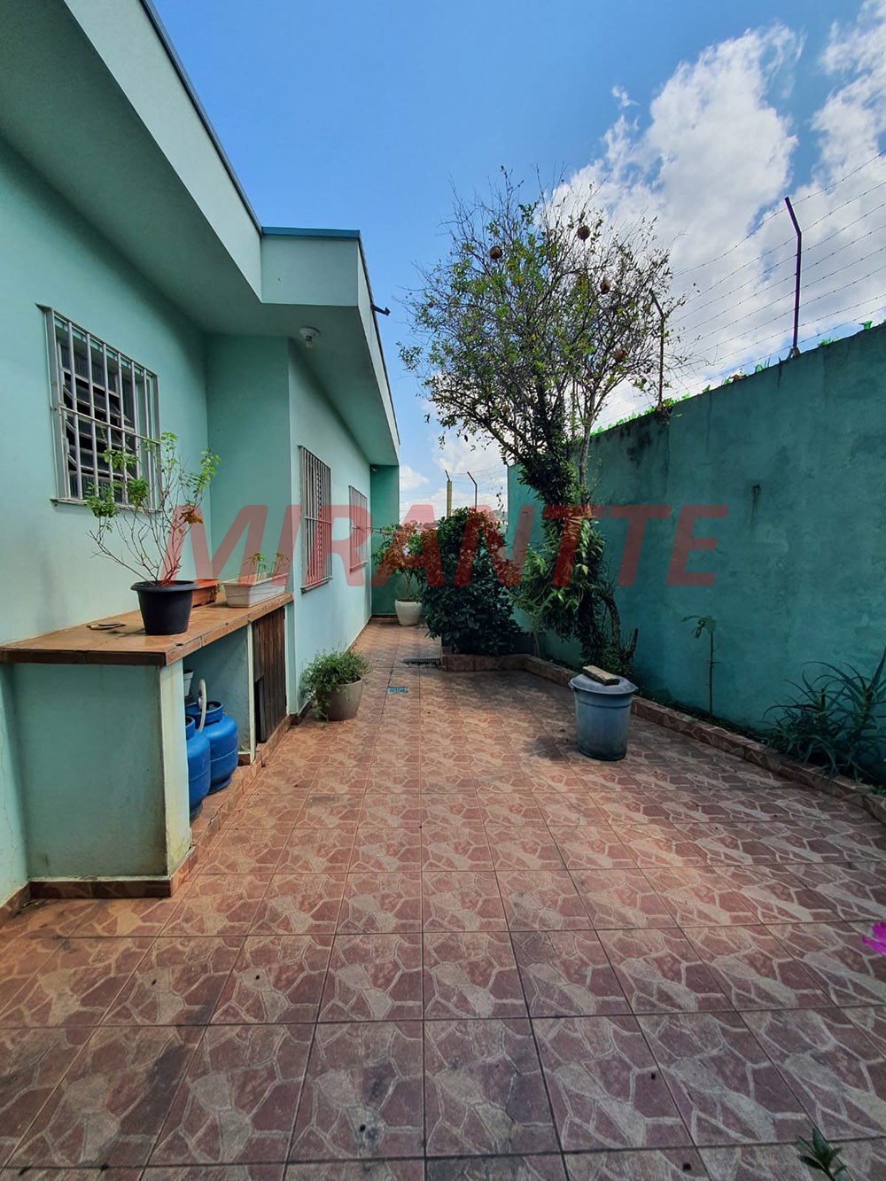 Casa terrea de 270m² com 3 quartos em Jardim Virginia Bianca