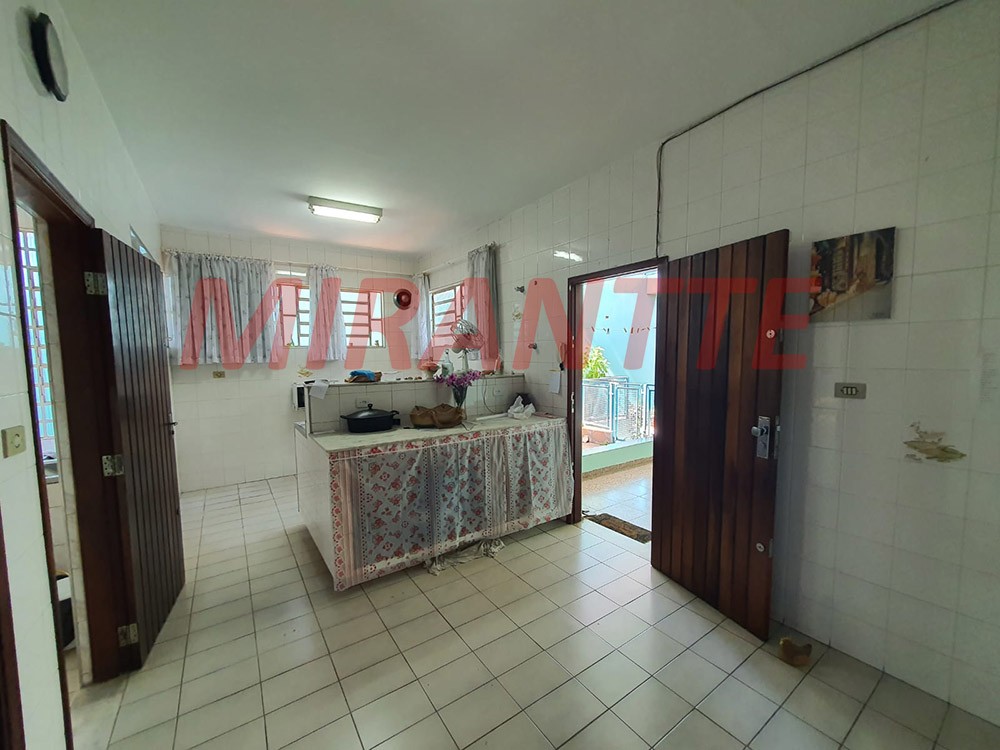 Casa terrea de 270m² com 3 quartos em Jardim Virginia Bianca