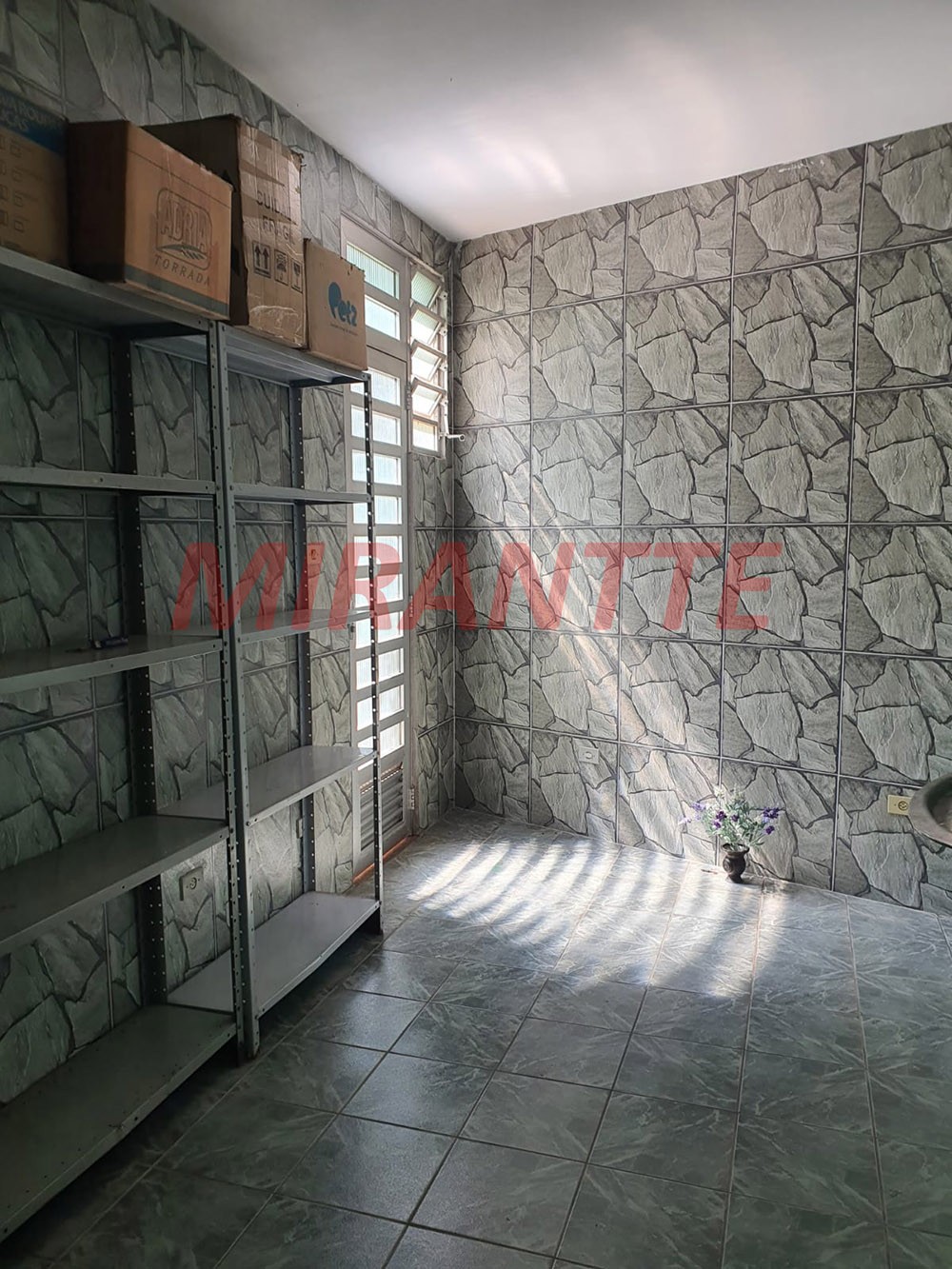 Casa terrea de 270m² com 3 quartos em Jardim Virginia Bianca