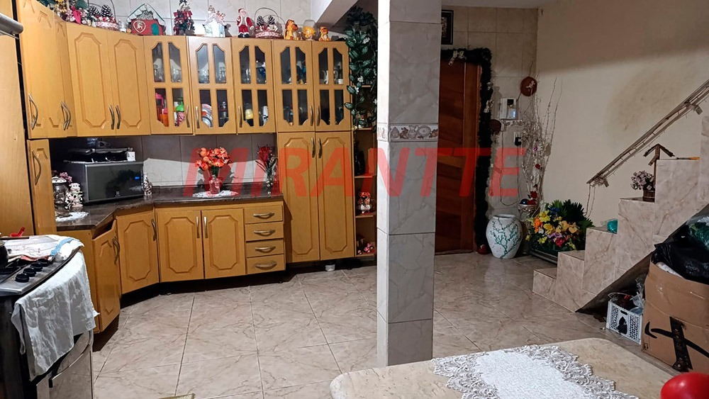 Casa terrea de 300m² com 7 quartos em Jaçana
