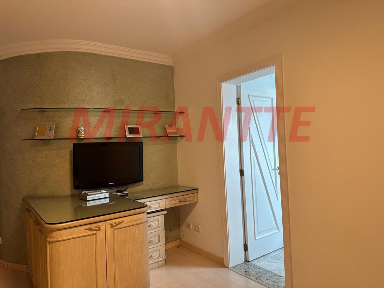 Sobrado de 365m² com 4 quartos em Jardim França