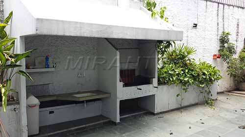 Sobrado de 424m² com 7 quartos em Cantareira