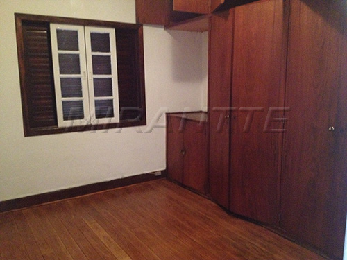 Casa terrea de 142m² com 3 quartos em Vila Gustavo