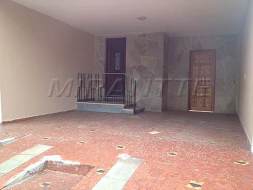 Casa terrea de 142m² com 3 quartos em Vila Gustavo