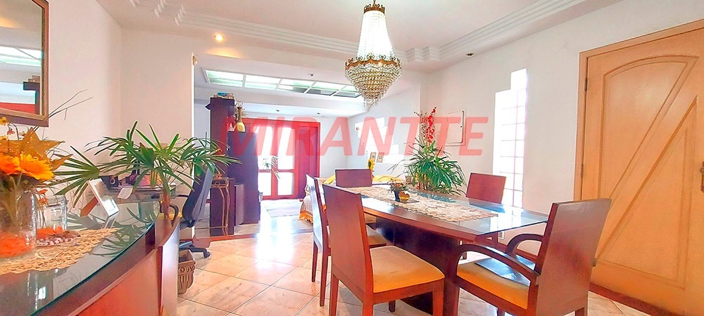 Sobrado de 207m² com 3 quartos em Parada Inglesa