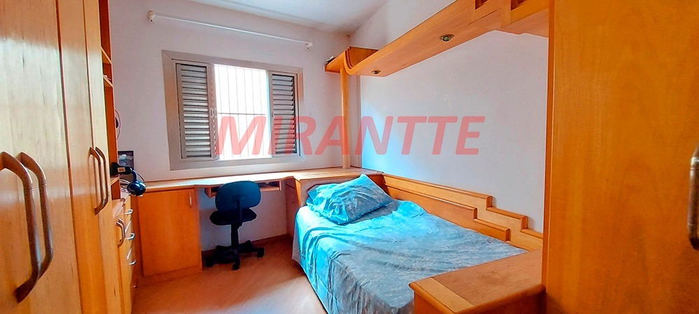 Sobrado de 207m² com 3 quartos em Parada Inglesa