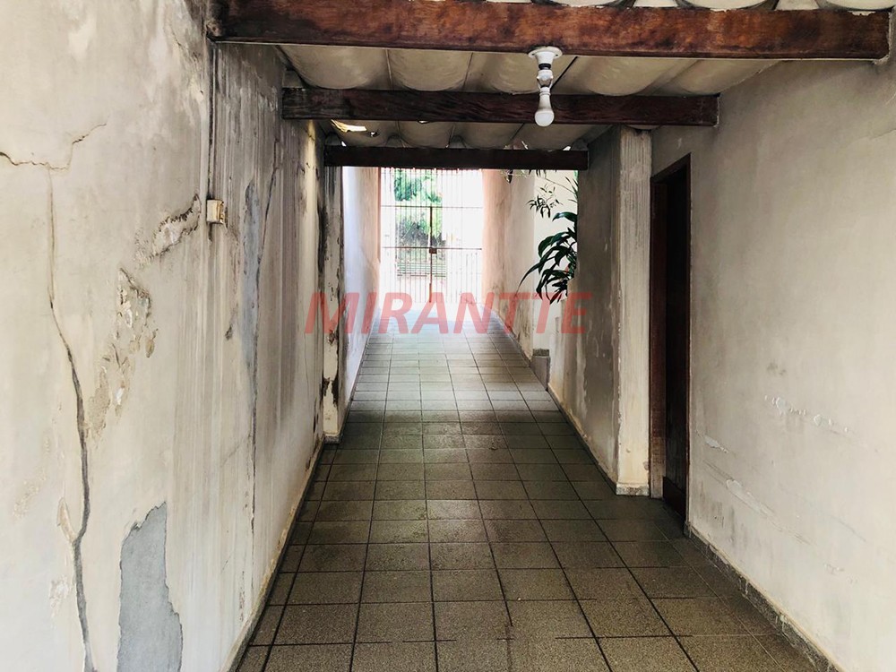Sobrado de 255m² com 5 quartos em Santana