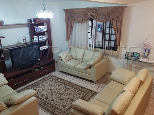 Sobrado de 170m² em Vila Mazzei