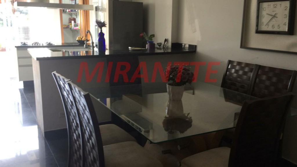 Sobrado de 300m² com 3 quartos em Tucuruvi