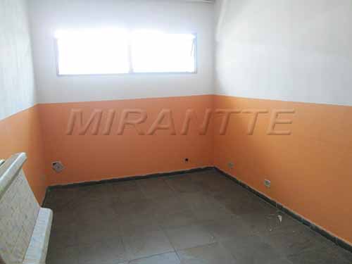 Comercial de 500m² em Vila Guilherme