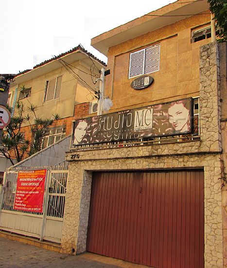 Sobrado de 195m² com 4 quartos em Santana
