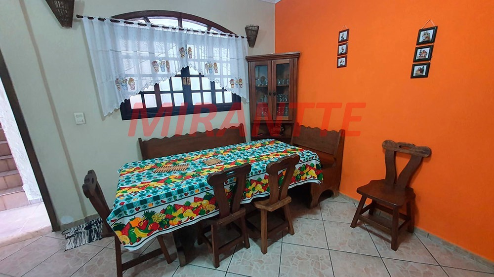 Sobrado de 166m² com 2 quartos em Jardim Japão