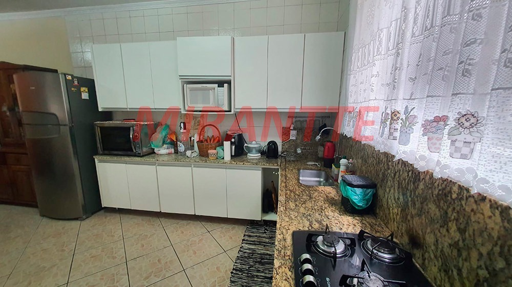 Sobrado de 166m² com 2 quartos em Jardim Japão