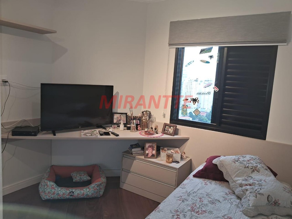 Apartamento de 133m² com 3 quartos em Água Fria