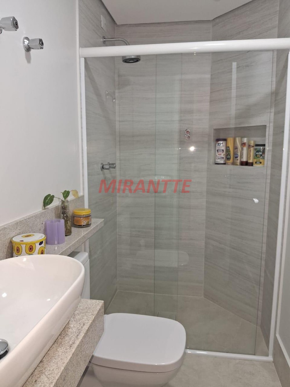 Apartamento de 133m² com 3 quartos em Água Fria