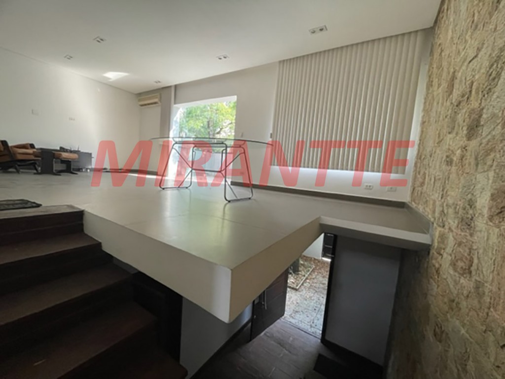 Sobrado de 420m² com 3 quartos em Jardim São Paulo