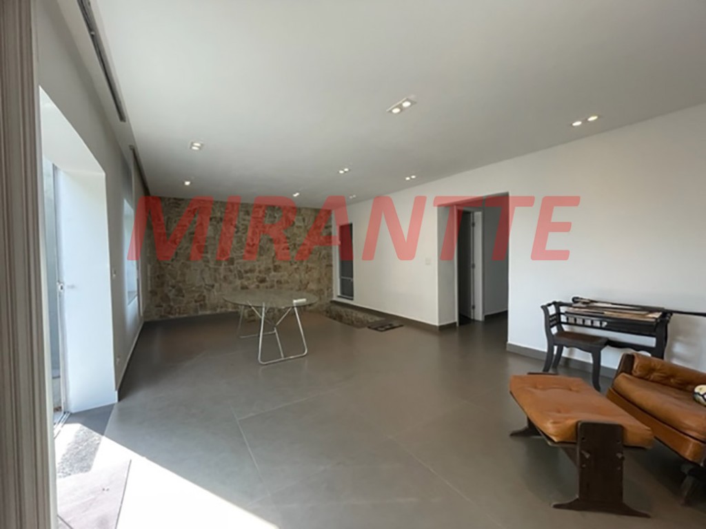 Sobrado de 420m² com 3 quartos em Jardim São Paulo