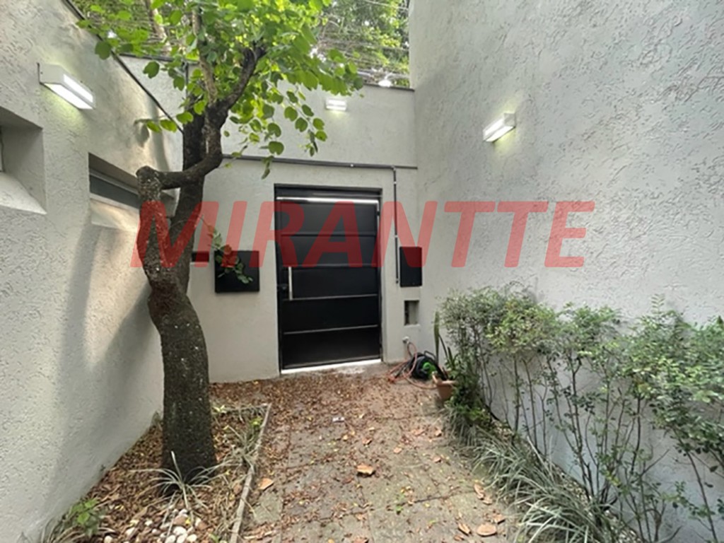 Sobrado de 420m² com 3 quartos em Jardim São Paulo