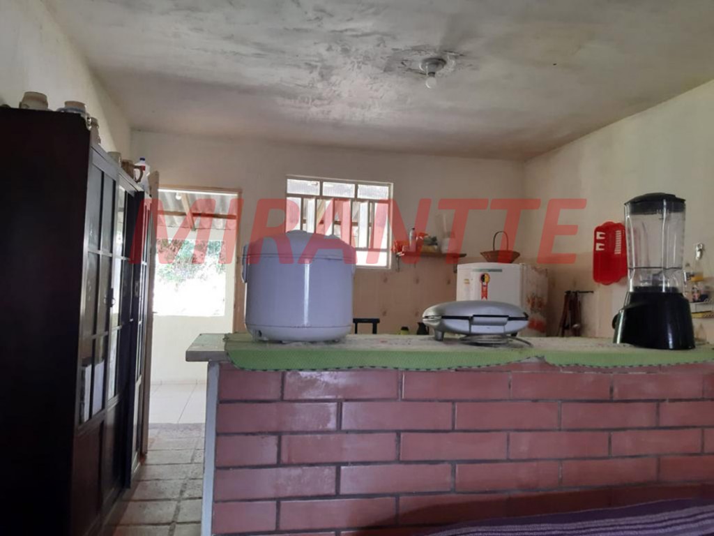 ChÁcara de 150m² com 4 quartos em Serra Da Cantareira