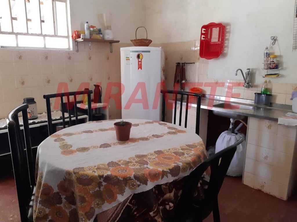 ChÁcara de 150m² com 4 quartos em Serra Da Cantareira