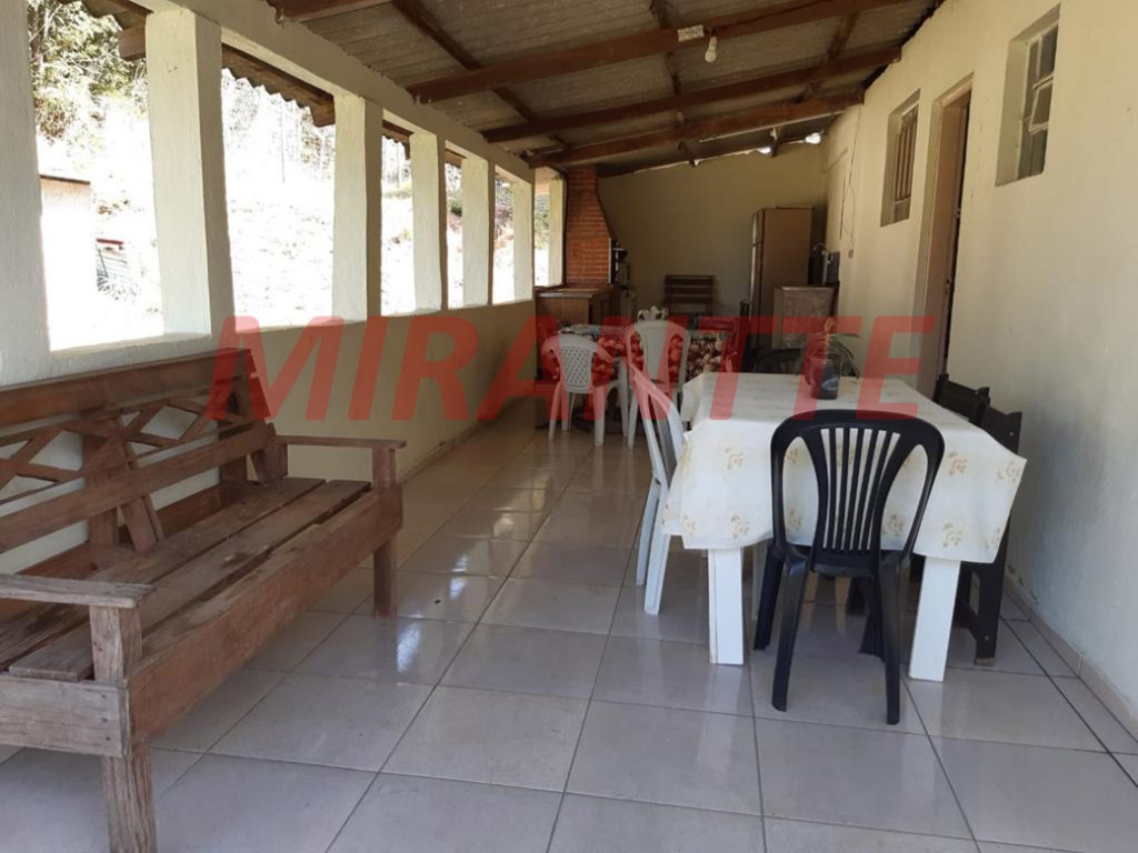 ChÁcara de 150m² com 4 quartos em Serra Da Cantareira