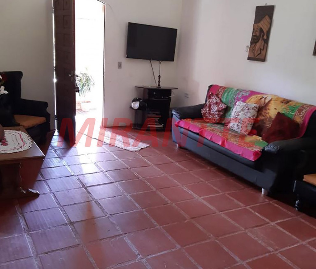 ChÁcara de 150m² com 4 quartos em Serra Da Cantareira