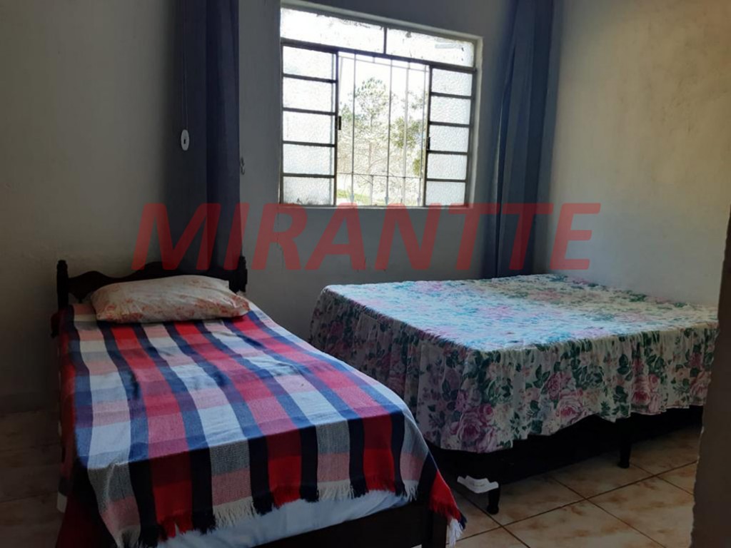 ChÁcara de 150m² com 4 quartos em Serra Da Cantareira