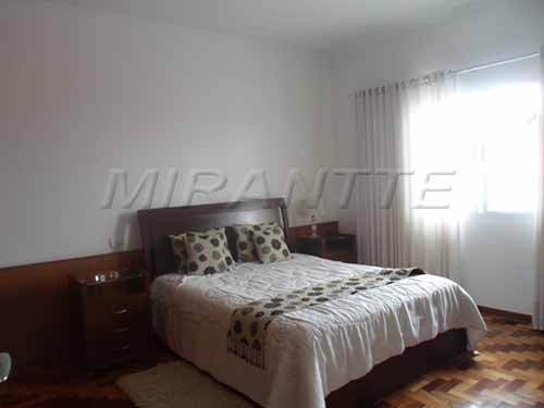 Sobrado de 732m² com 3 quartos em Jardim França