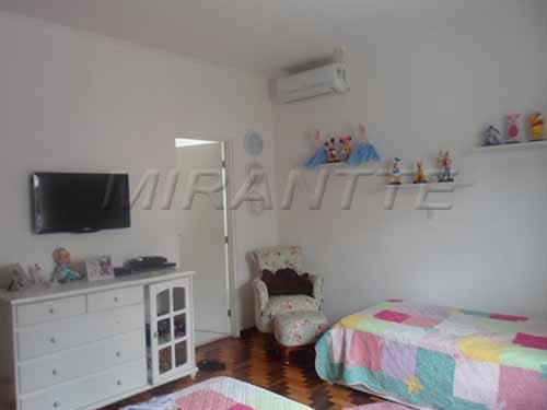 Sobrado de 732m² com 3 quartos em Jardim França