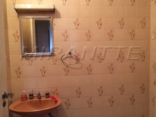 Casa terrea com 3 quartos em Jardim Paraiso