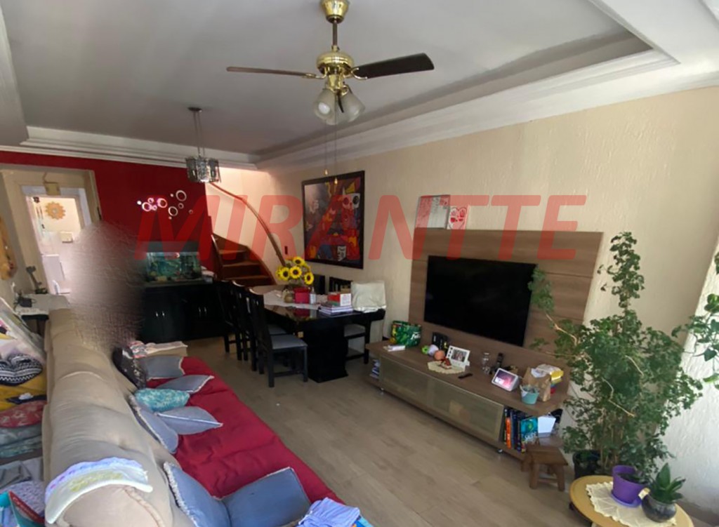Sobrado de 145m² com 3 quartos em Santana