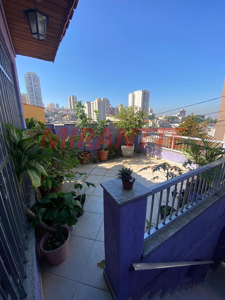 Sobrado de 145m² com 3 quartos em Santana