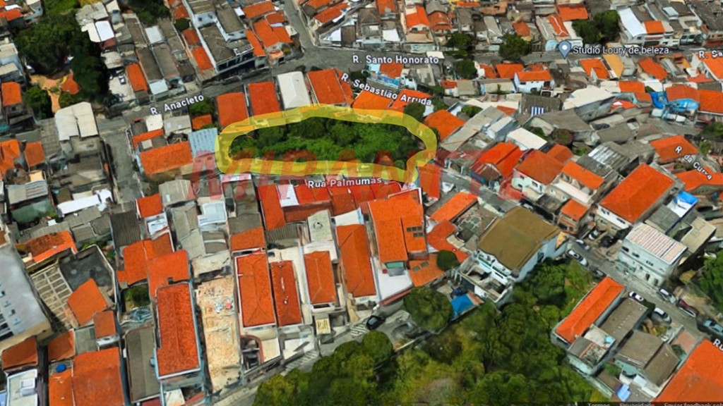 Terreno de 1311m² em Parada Inglesa