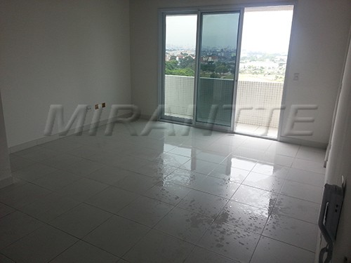 Comercial de 38m² em Santana