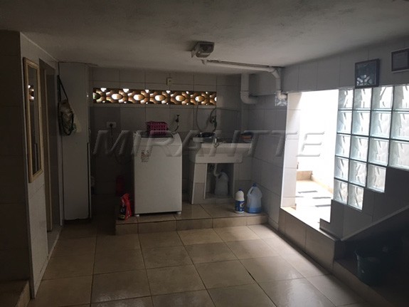 Casa terrea de 100m² com 3 quartos em Vila Mazzei