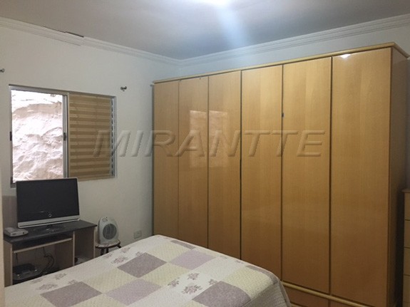 Casa terrea de 100m² com 3 quartos em Vila Mazzei