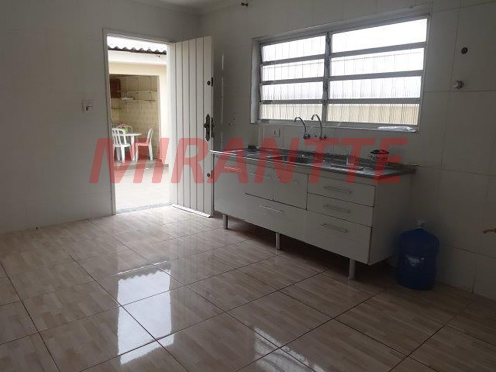 Sobrado de 130m² com 3 quartos em Vila Guaca