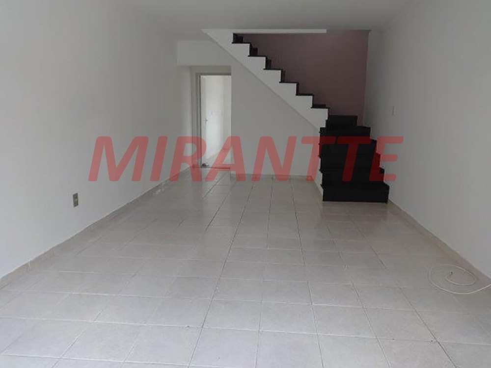 Sobrado de 130m² com 3 quartos em Vila Guaca