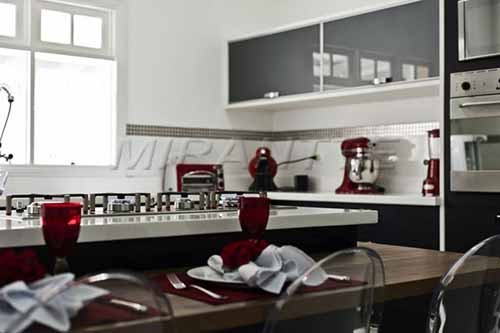Sobrado de 432m² com 3 quartos em Jardim Bibi