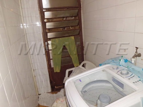 Sobrado de 360m² com 5 quartos em Santa Teresinha