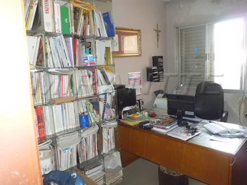 Sobrado de 360m² com 5 quartos em Santa Teresinha