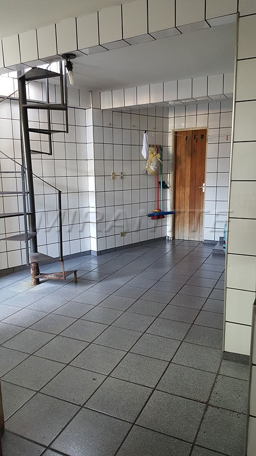 Sobrado de 100m² com 2 quartos em Cachoeirinha