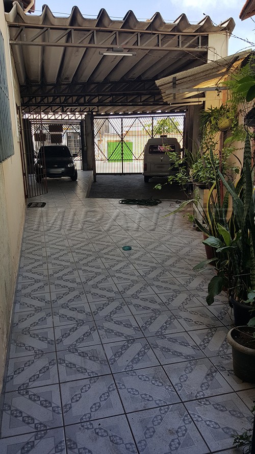 Sobrado de 100m² com 2 quartos em Cachoeirinha